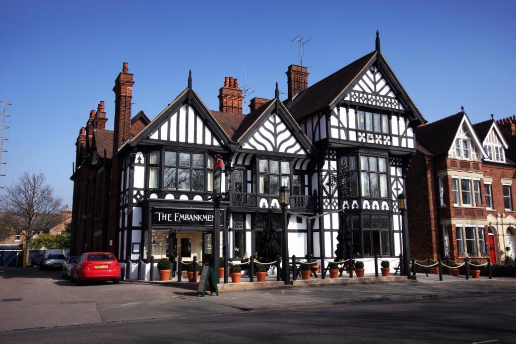 Embankment Hotel Bedford Luaran gambar