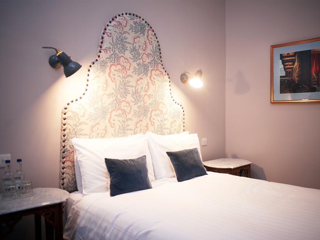 Embankment Hotel Bedford Luaran gambar