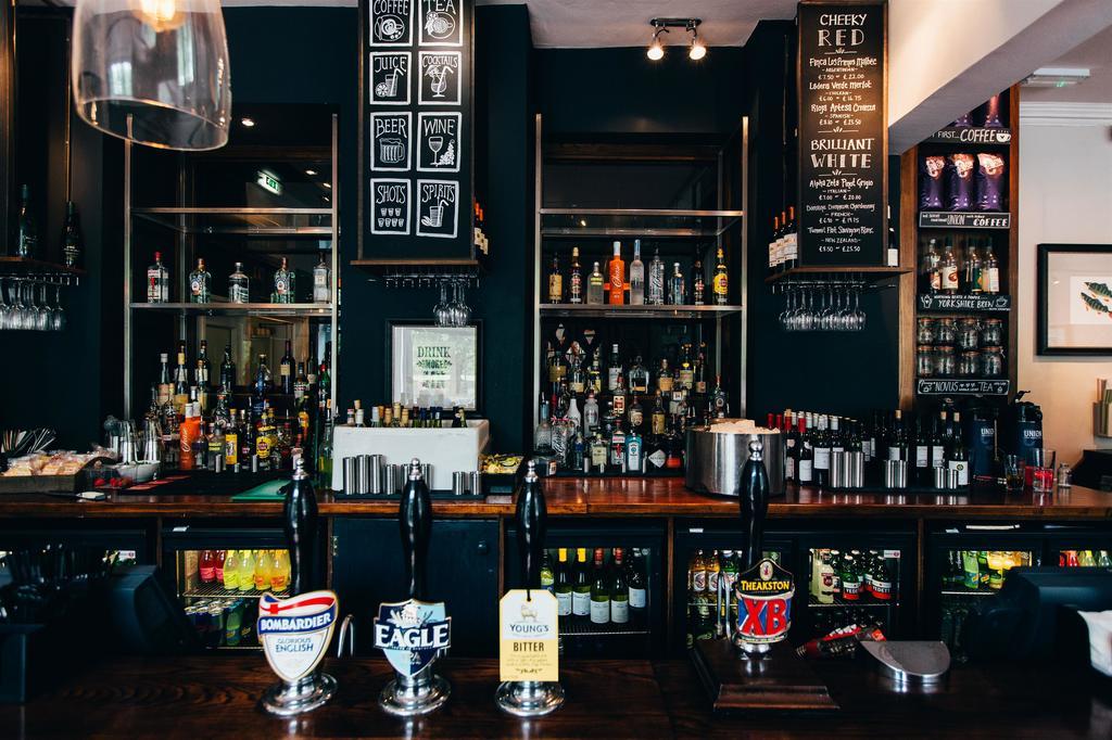 Embankment Hotel Bedford Luaran gambar