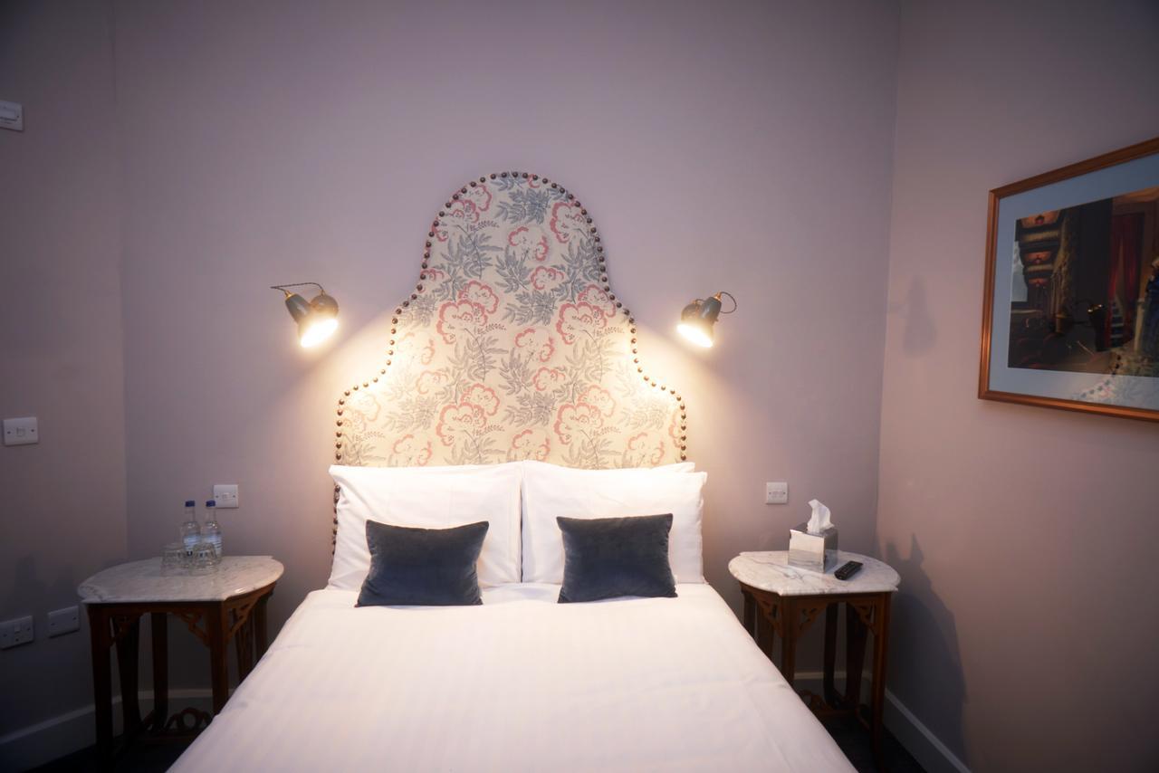 Embankment Hotel Bedford Luaran gambar